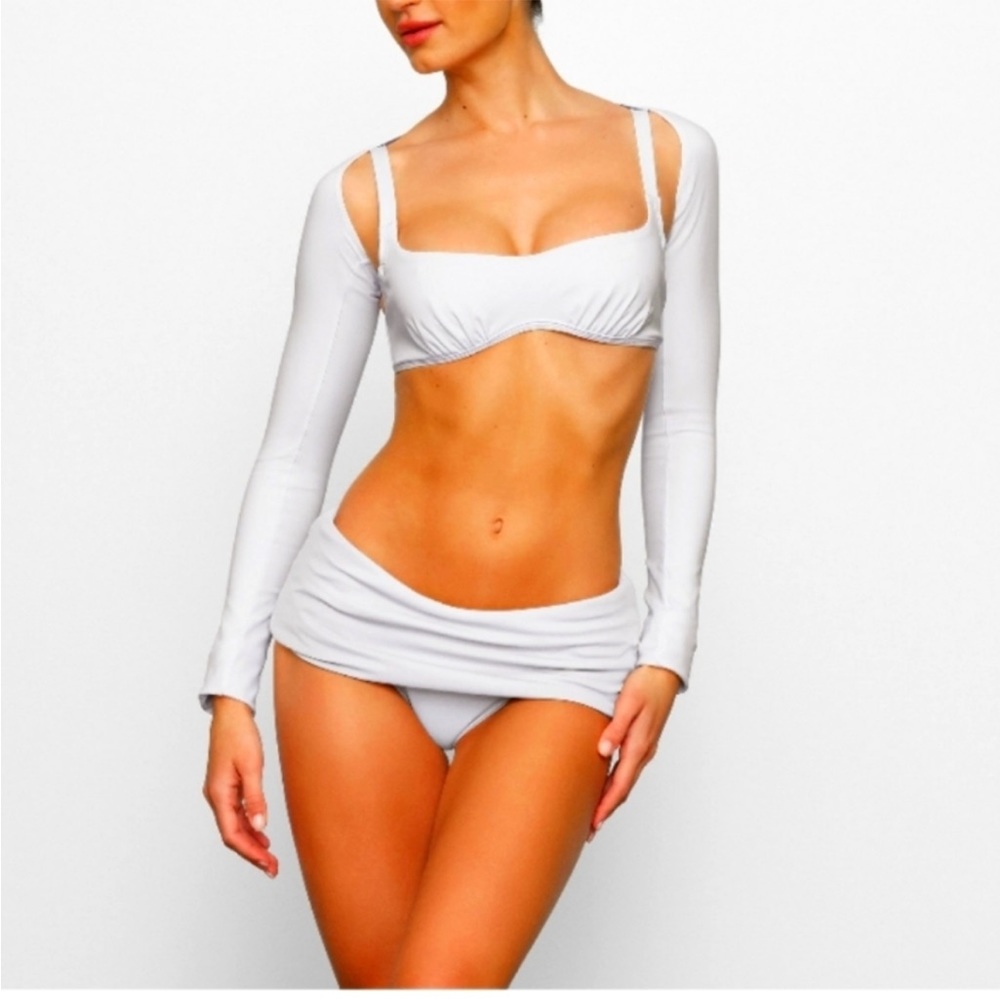 SKIMS Shaping Swim Shrug - L